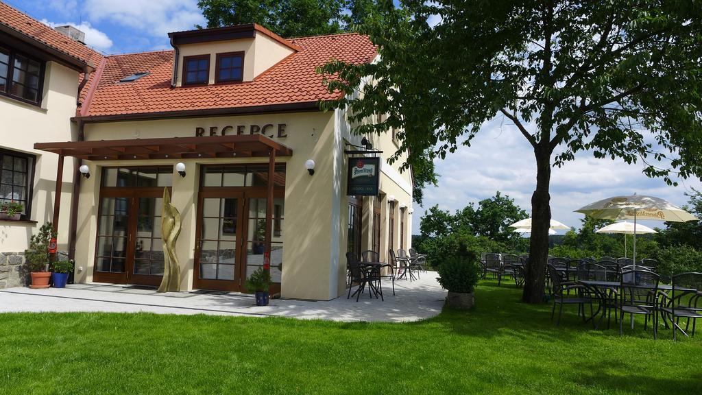 Penzion Fousek Zvíkovské Podhradí Esterno foto